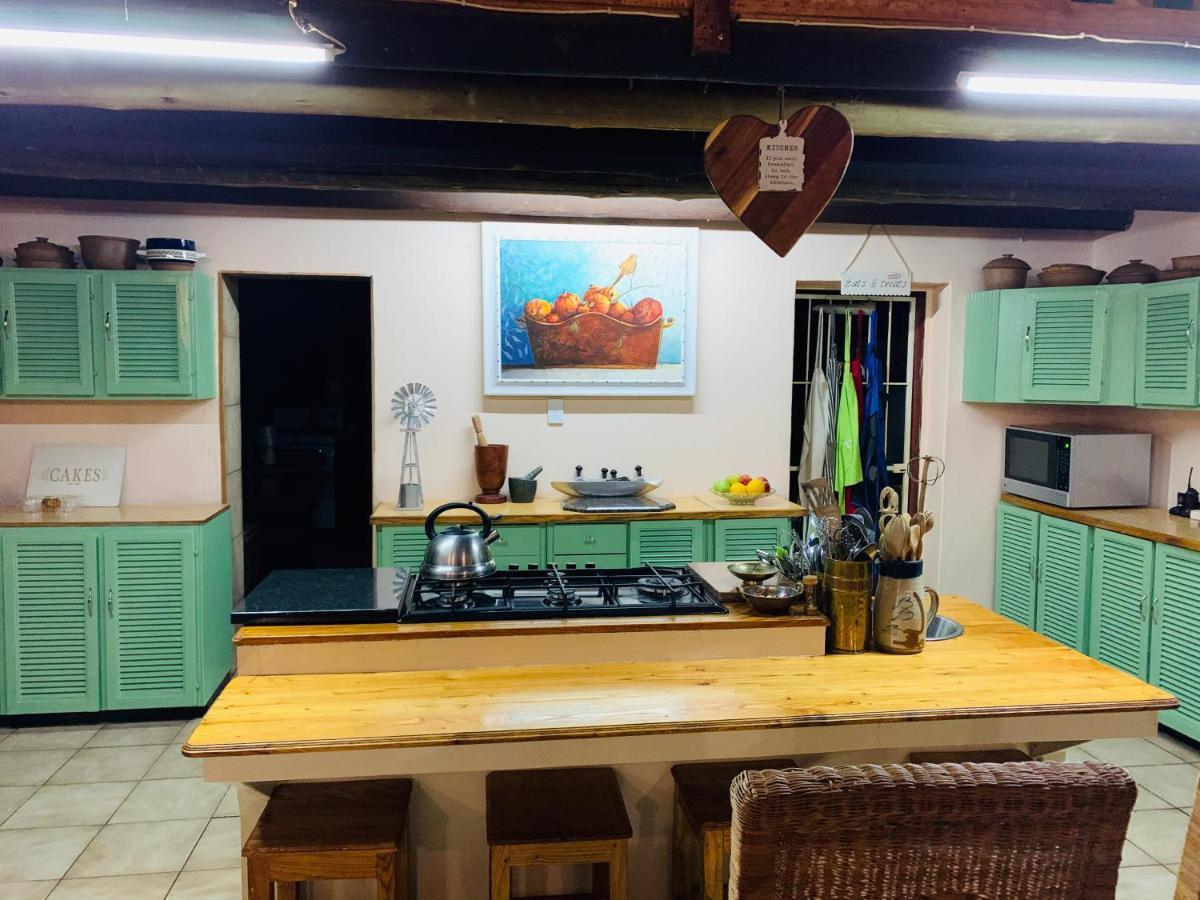 Farm Vibes Guesthouse Brits Exterior foto